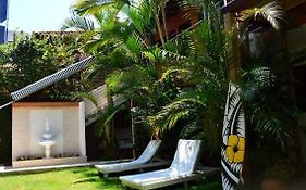 Break House Beach